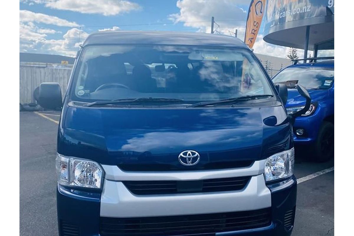 2022 Toyota Hiace