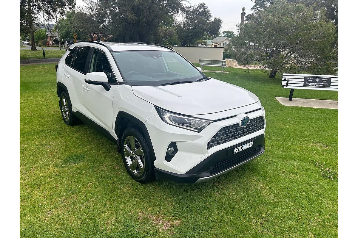 2020 Toyota RAV4 GXL AXAH52R