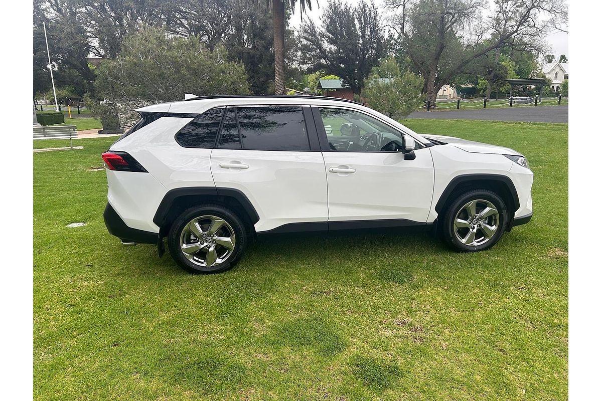 2020 Toyota RAV4 GXL AXAH52R
