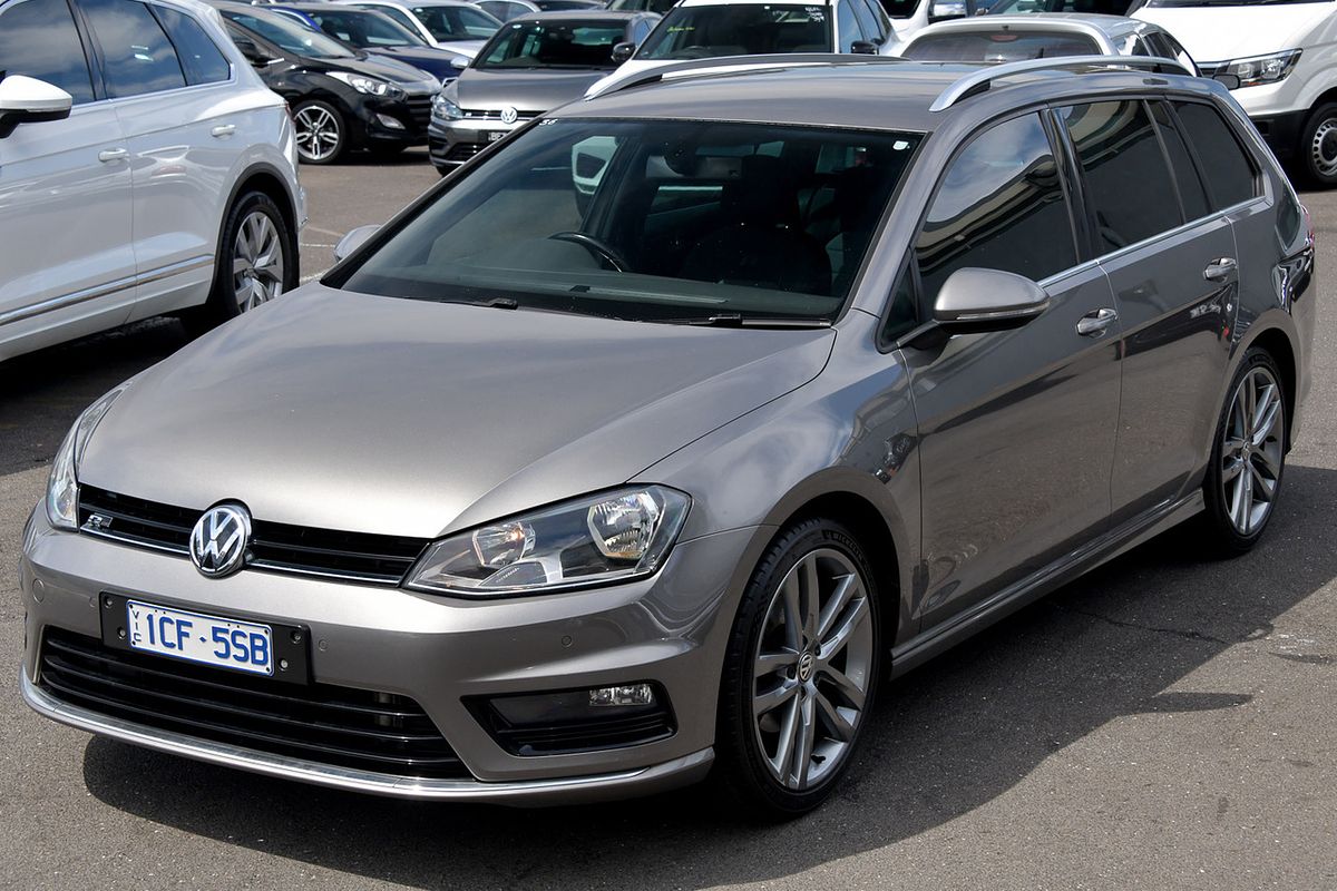 2014 Volkswagen Golf 103TSI Highline 7