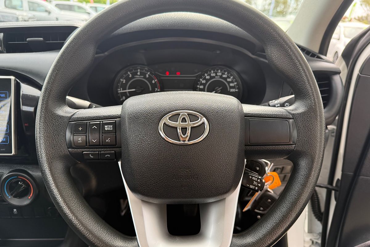 2017 Toyota Hilux Workmate TGN121R Rear Wheel Drive