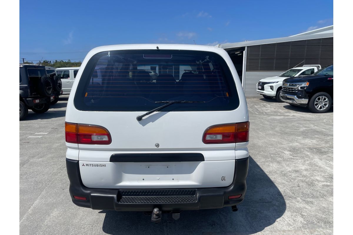 1997 Mitsubishi Starwagon GL WA