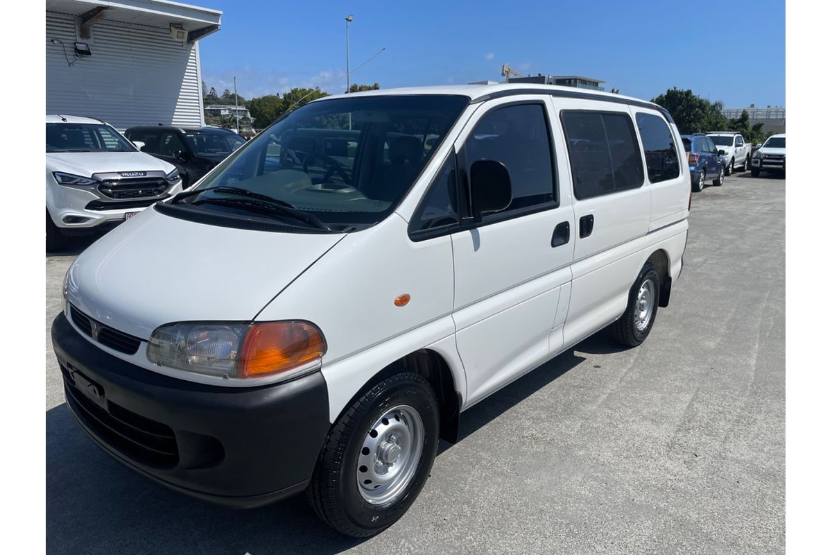 1997 Mitsubishi Starwagon GL WA