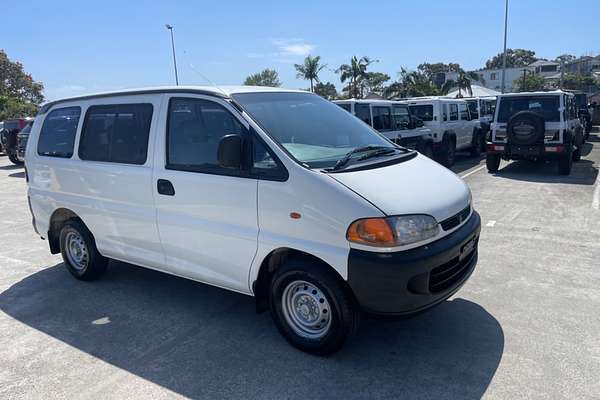 1997 Mitsubishi Starwagon GL WA