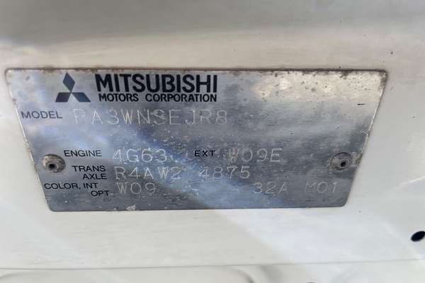 1997 Mitsubishi Starwagon GL WA