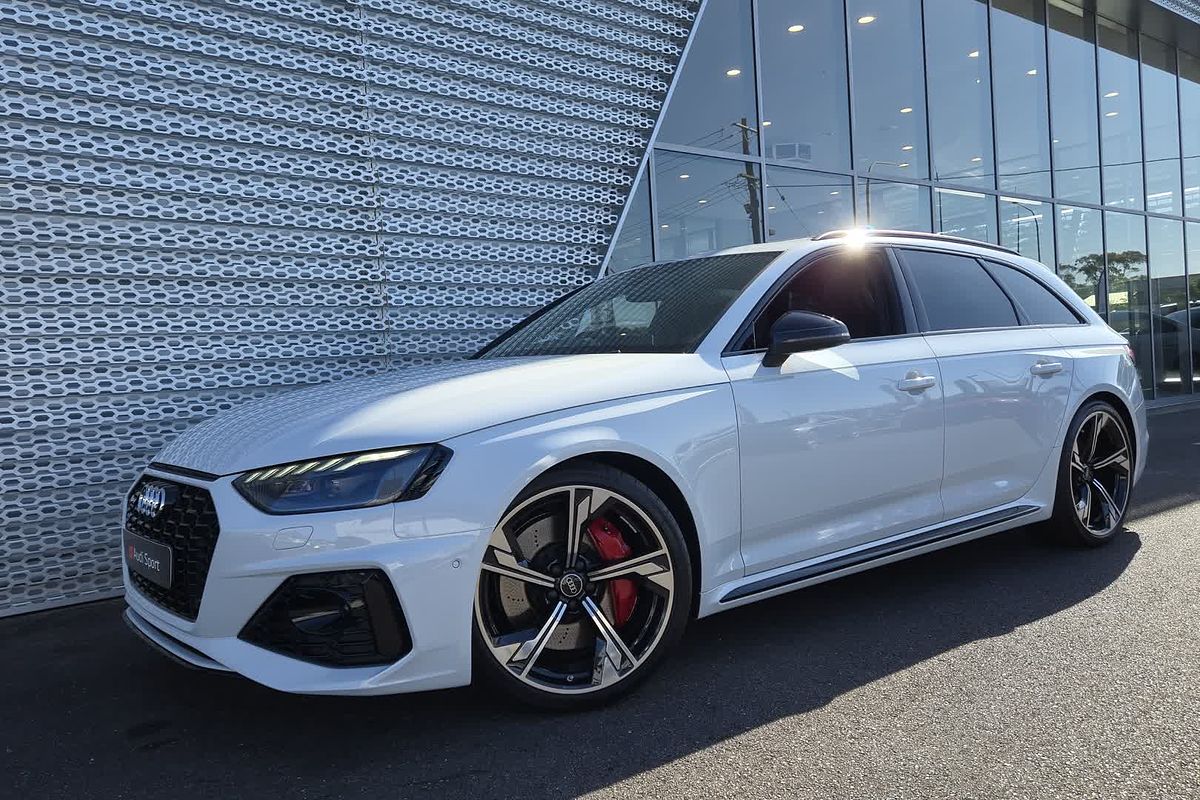 2024 Audi RS4 B9