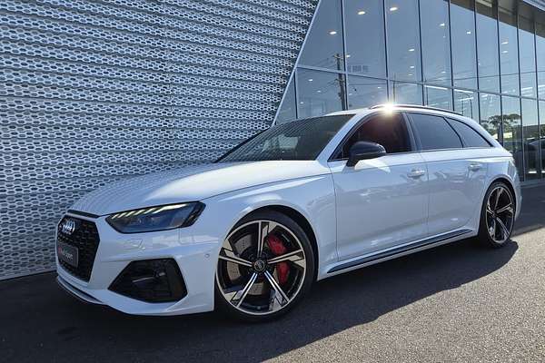 2024 Audi RS4 B9