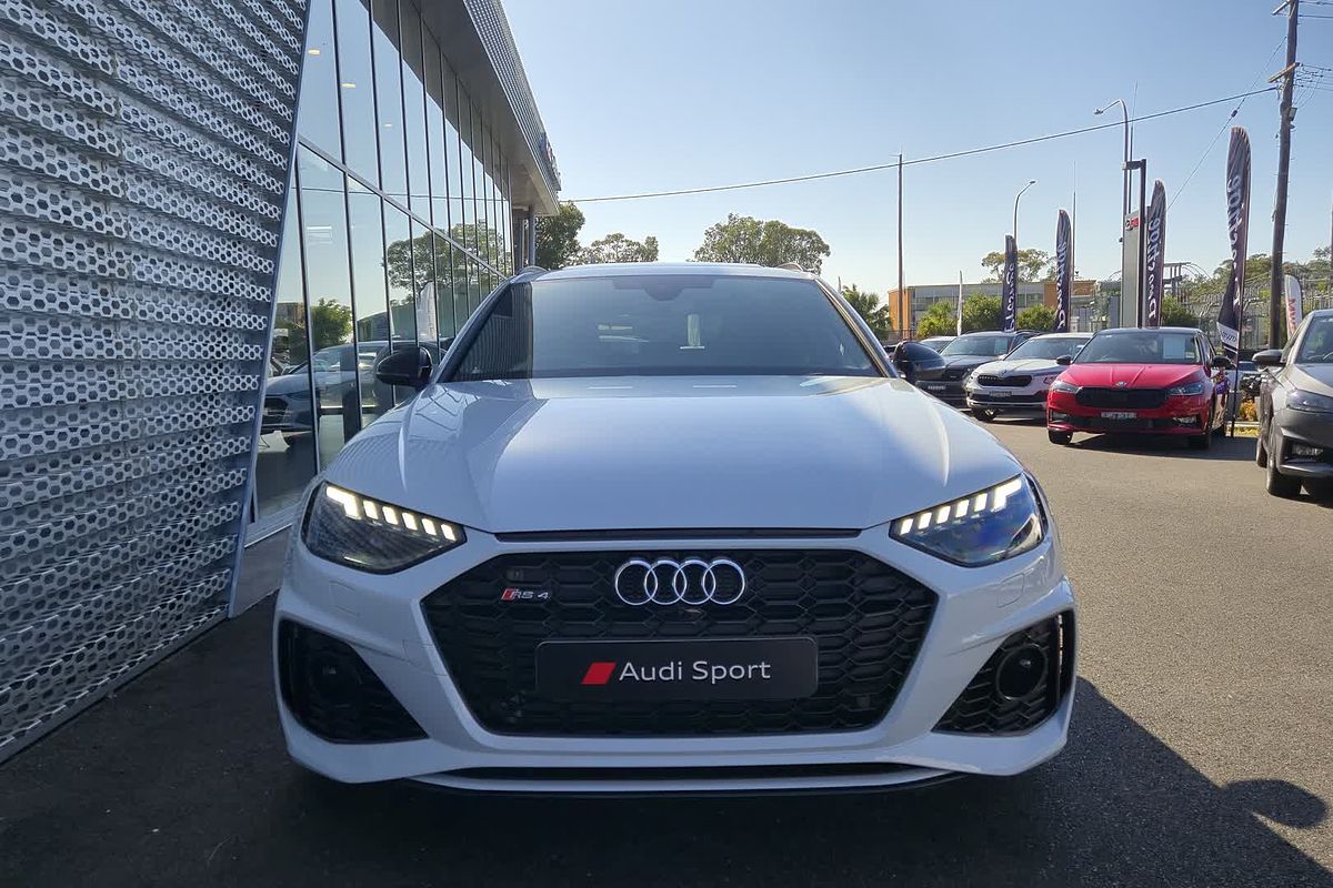 2024 Audi RS4 B9