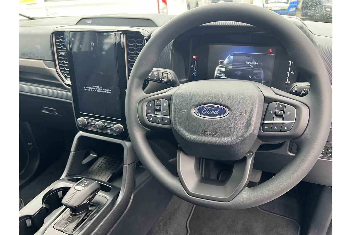 2024 Ford Everest Ambiente