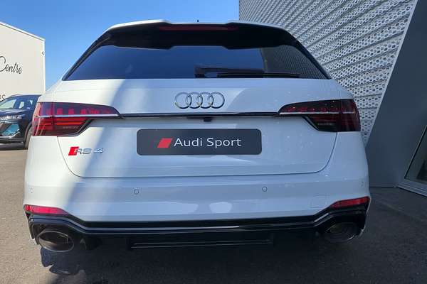 2024 Audi RS4 B9