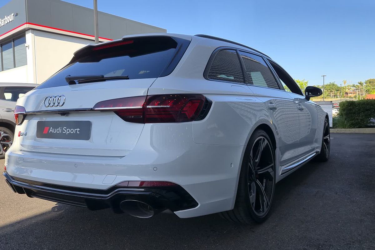 2024 Audi RS4 B9