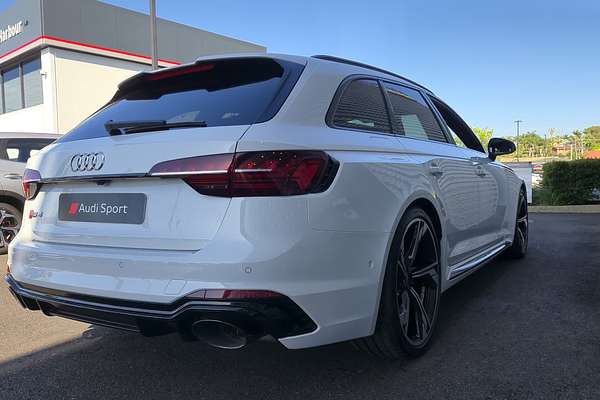 2024 Audi RS4 B9