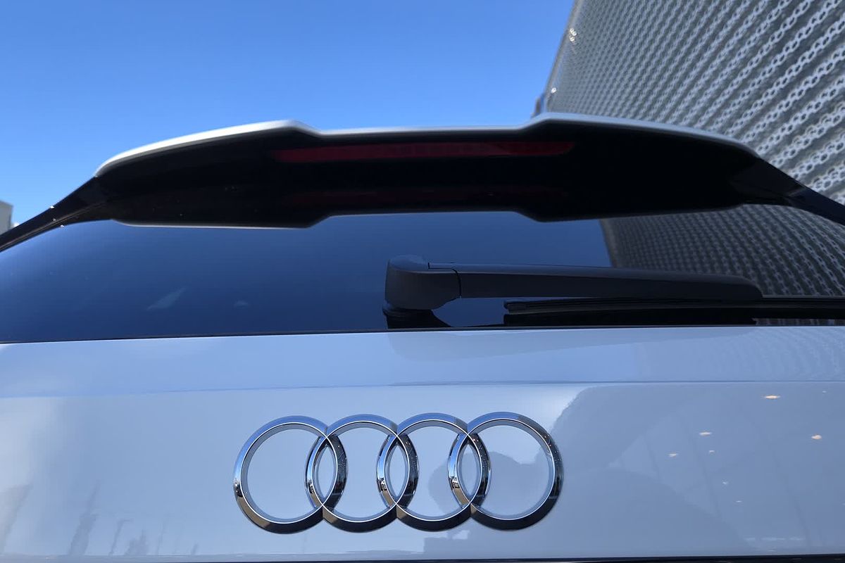 2024 Audi RS4 B9