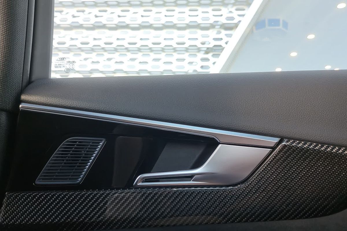 2024 Audi RS4 B9