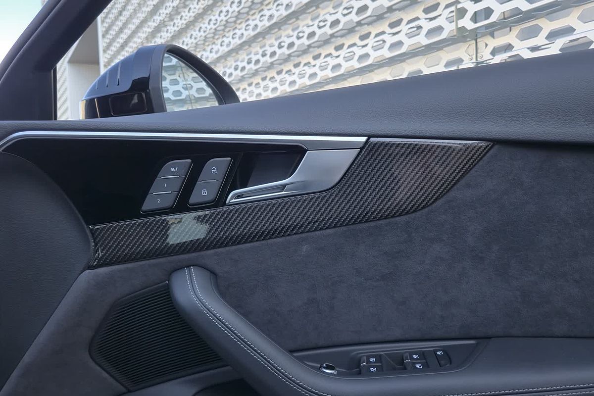 2024 Audi RS4 B9