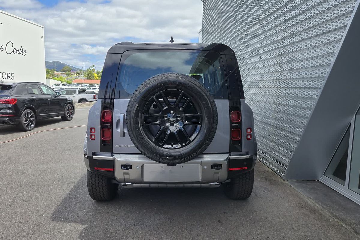 2024 Land Rover Defender 110 P300 S L663