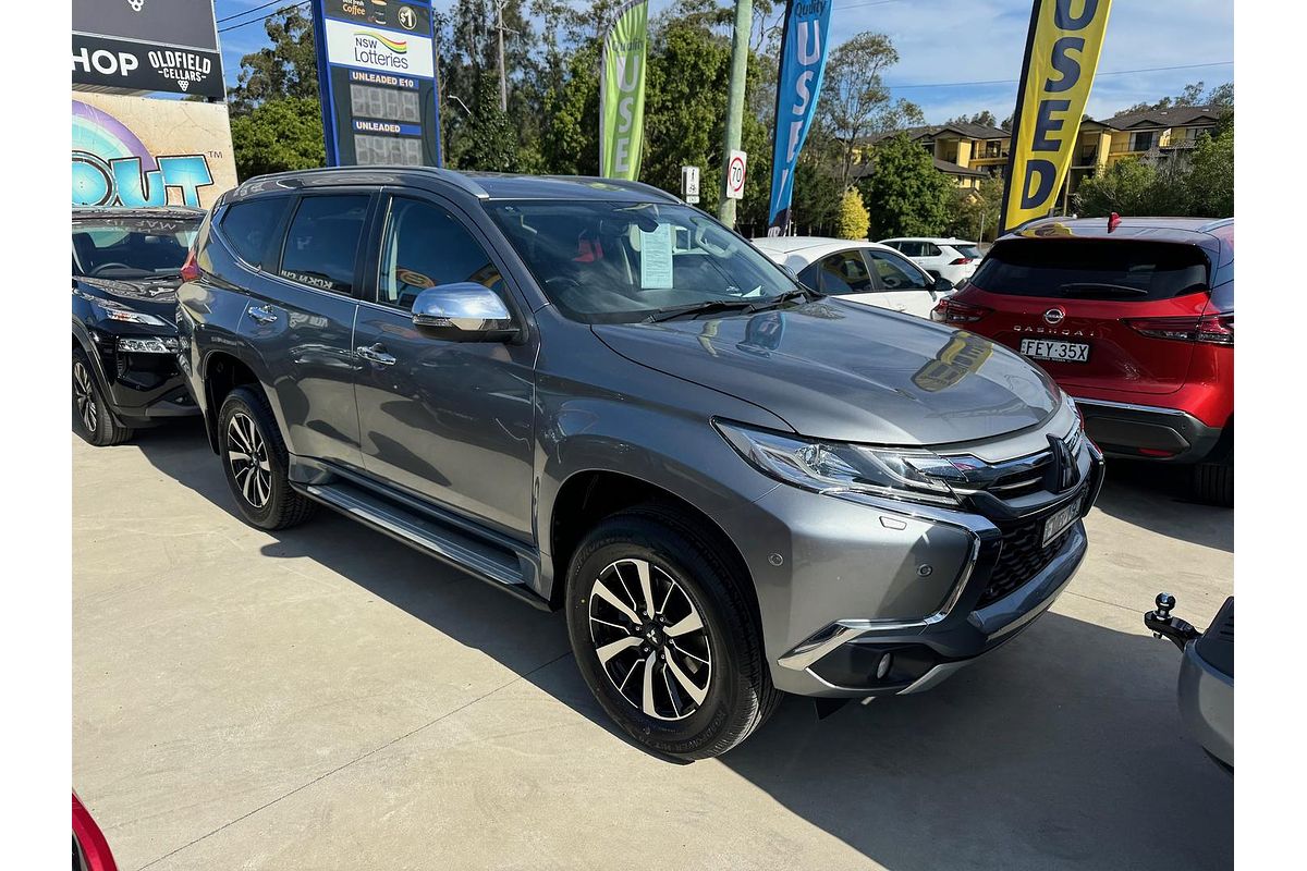 2017 Mitsubishi Pajero Sport Exceed QE