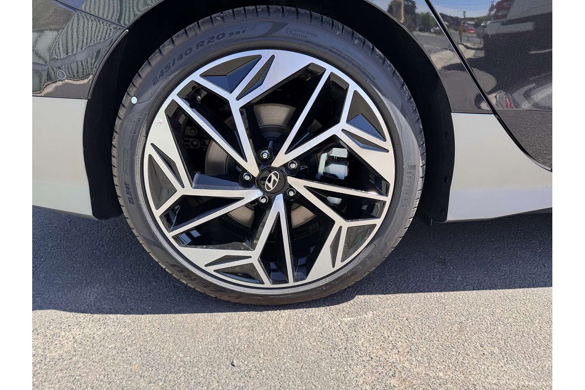2023 Hyundai IONIQ 6 EPIQ CE.V1
