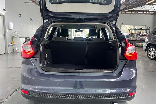 2011 Ford FOCUS SPORT LW