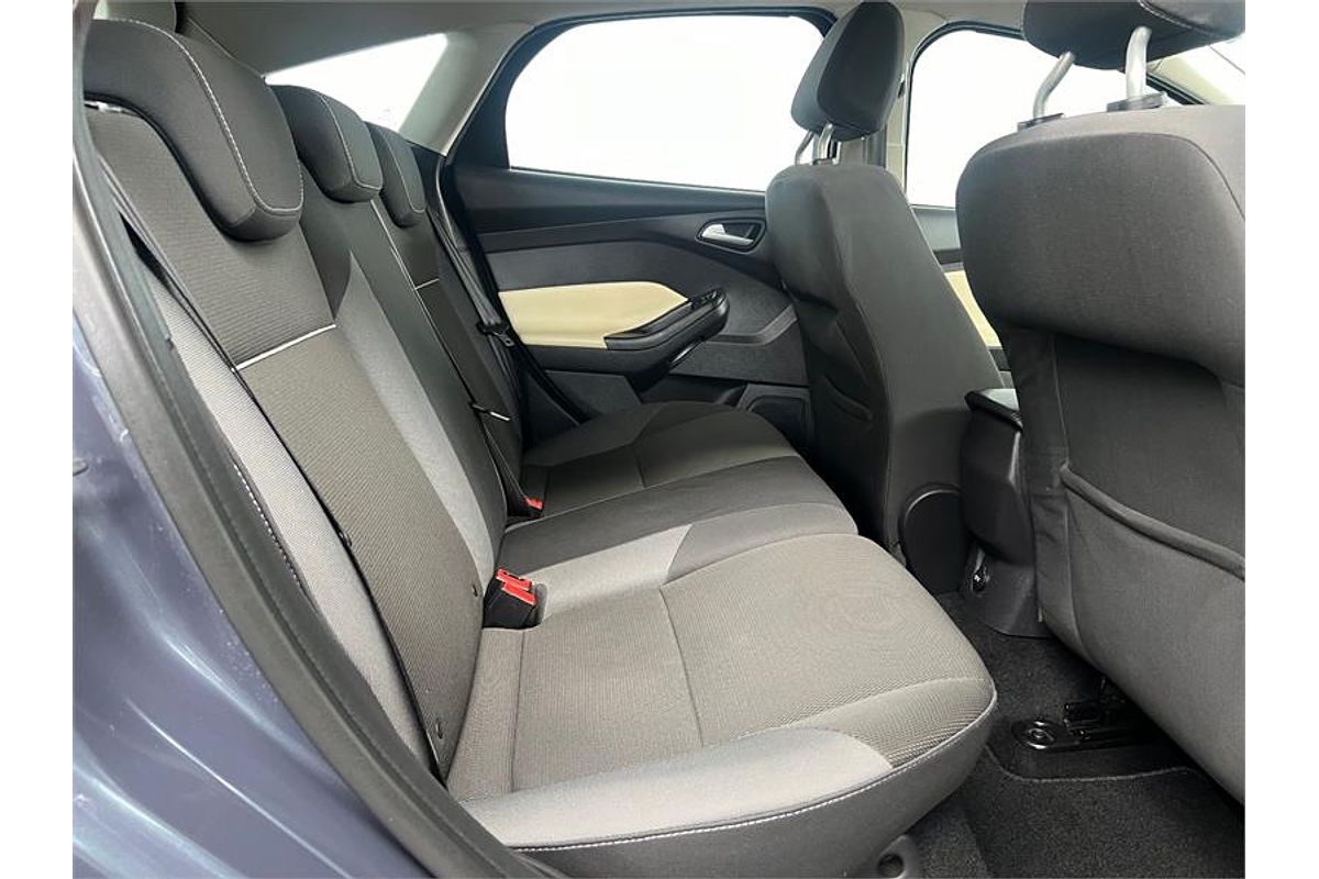 2011 Ford FOCUS SPORT LW