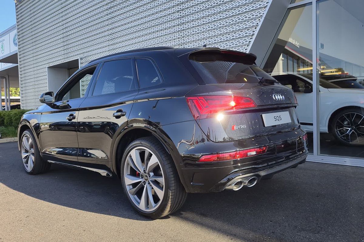 2024 Audi SQ5 TDI FY