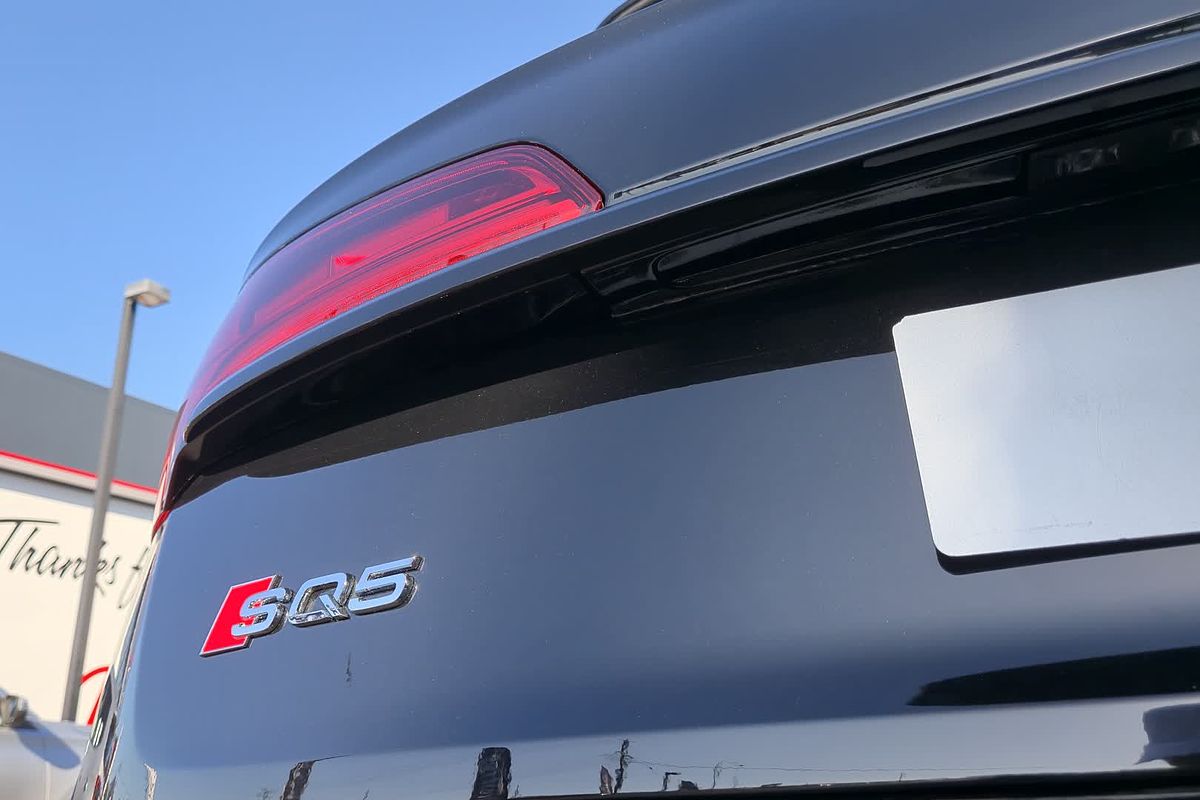 2024 Audi SQ5 TDI FY