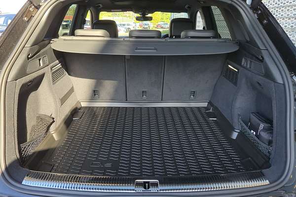 2024 Audi SQ5 TDI FY