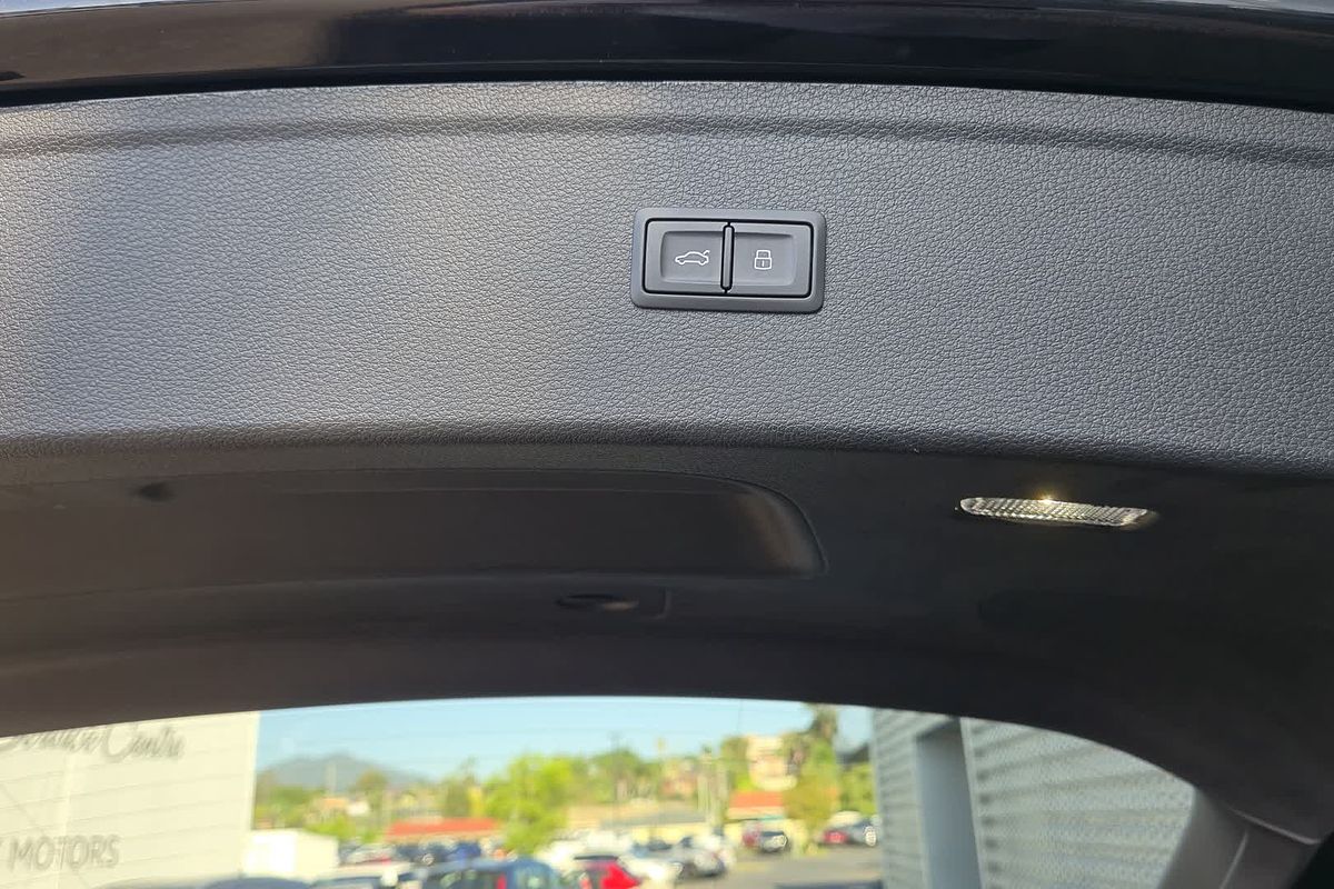 2024 Audi SQ5 TDI FY
