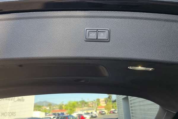 2024 Audi SQ5 TDI FY