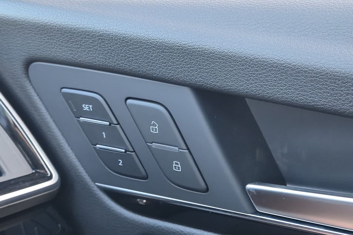 2024 Audi SQ5 TDI FY
