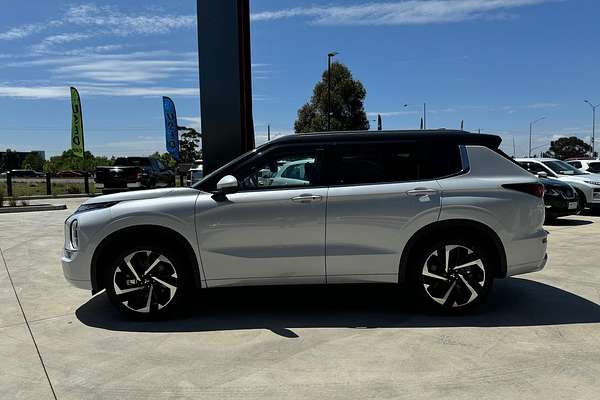 2024 Mitsubishi Outlander Exceed Tourer ZM