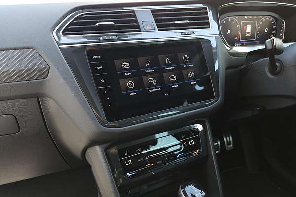 2022 Volkswagen Tiguan 162TSI R-Line 5N