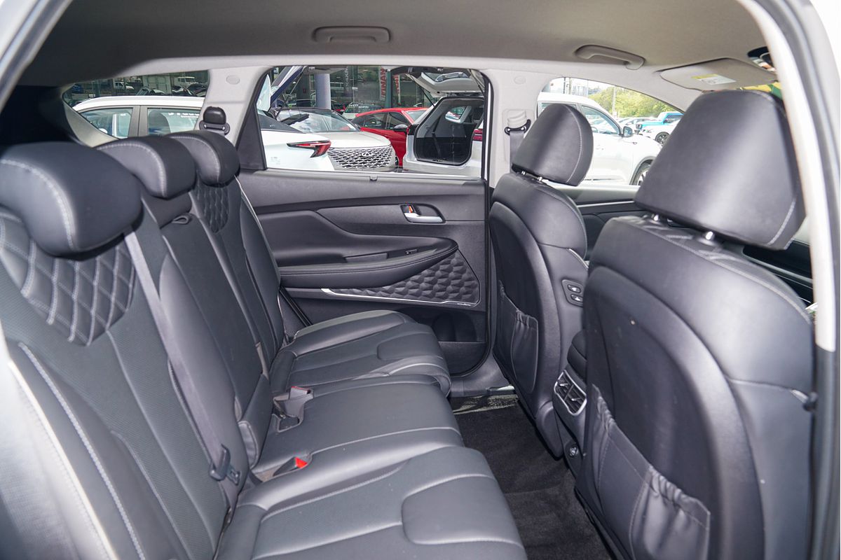 2023 Hyundai Santa Fe Elite TM.V4