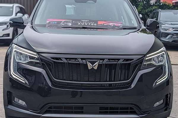 2024 Mahindra XUV700 AX7L