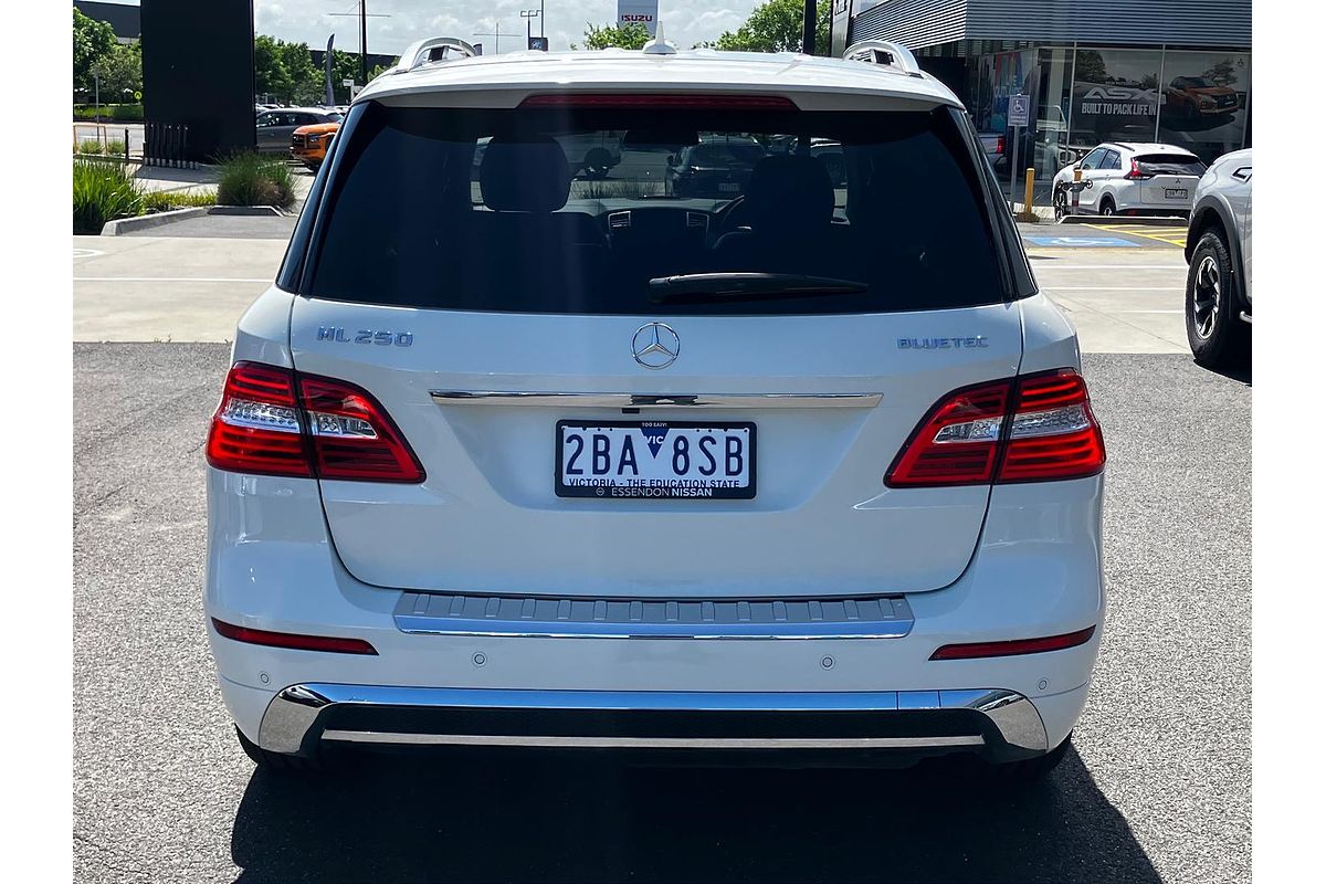 2012 Mercedes Benz M-Class ML250 BlueTEC W166