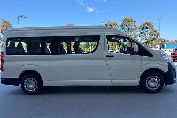 2024 Toyota Hiace Commuter GDH322R