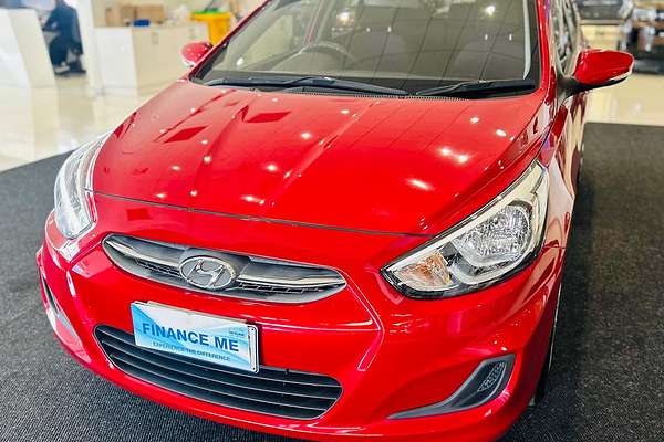 2015 Hyundai Accent Active RB3