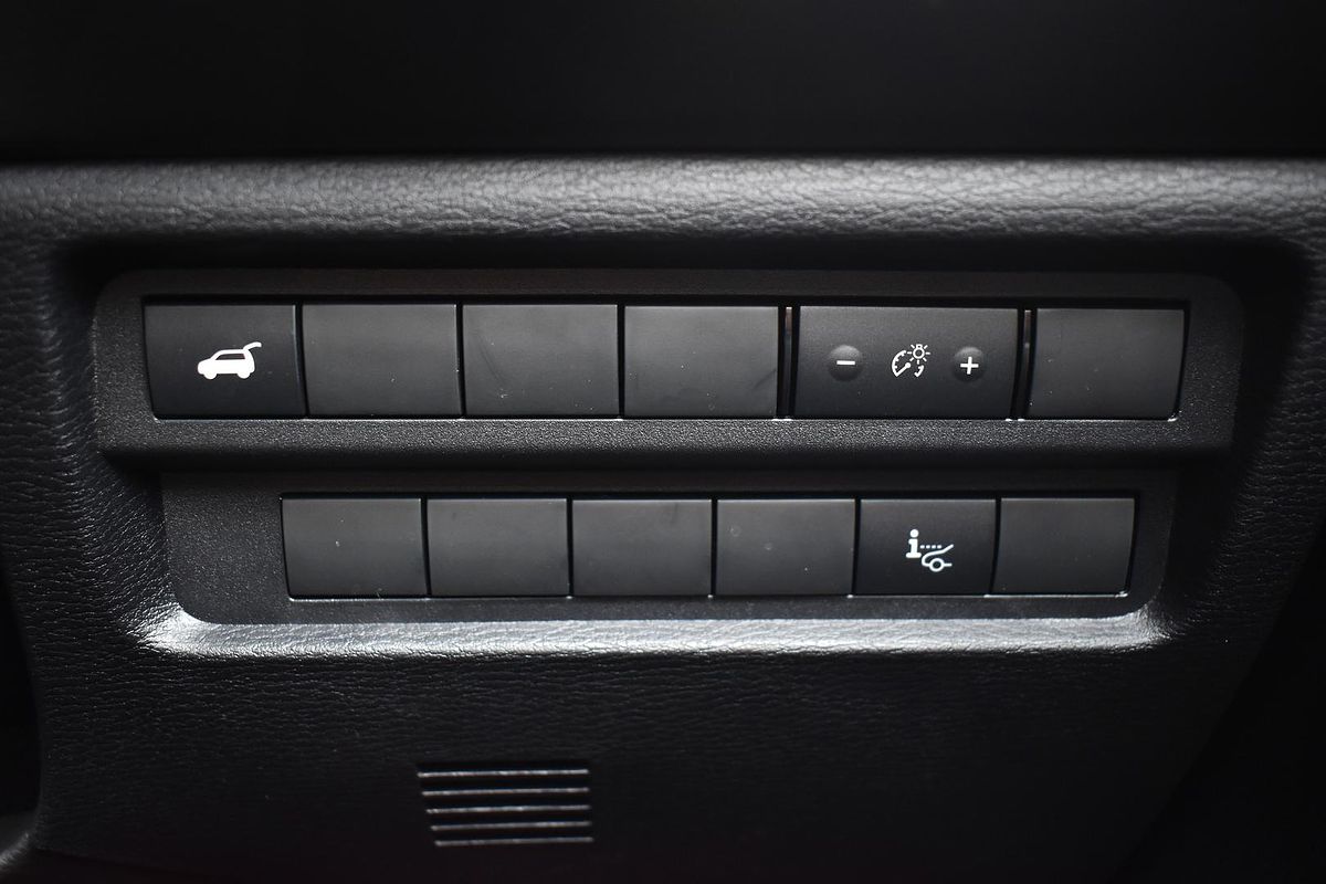 2024 Mitsubishi Outlander Exceed ZM