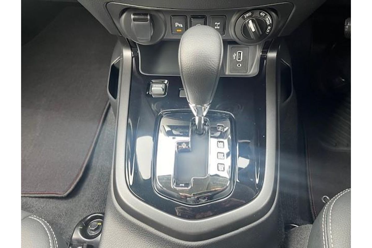 2024 Nissan Navara PRO-4X D23 4X4