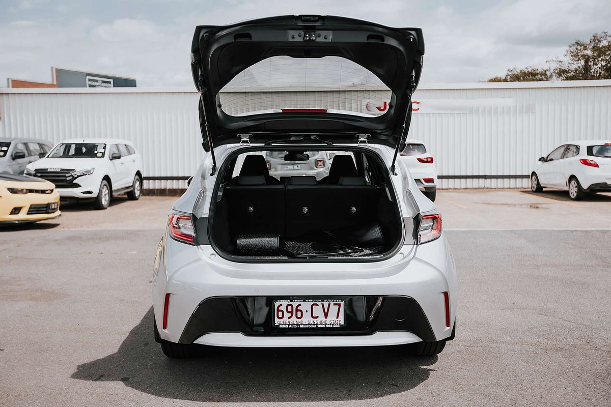 2021 Toyota Corolla SX MZEA12R