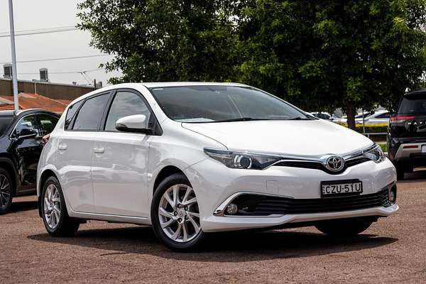 2015 Toyota Corolla Ascent Sport ZRE182R