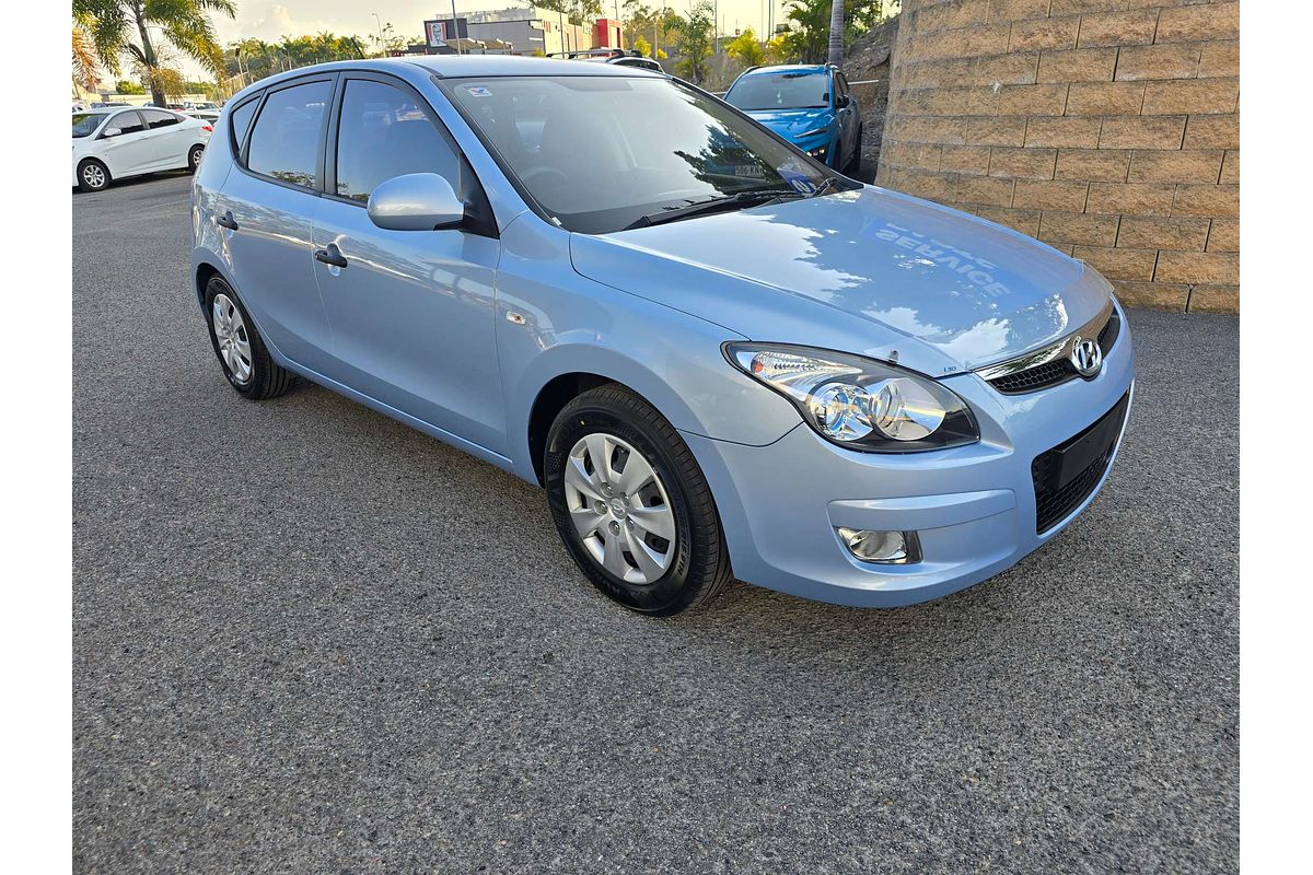 2011 Hyundai i30 SX in CLEAN BLUE Used Hatch Gladstone QLD