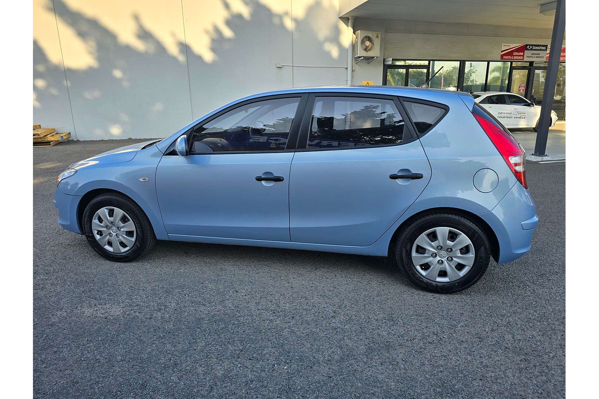 2011 Hyundai i30 SX in CLEAN BLUE Used Hatch Gladstone QLD