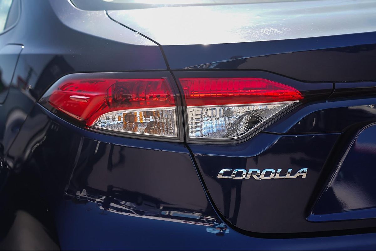 2021 Toyota Corolla Ascent Sport Hybrid ZWE211R