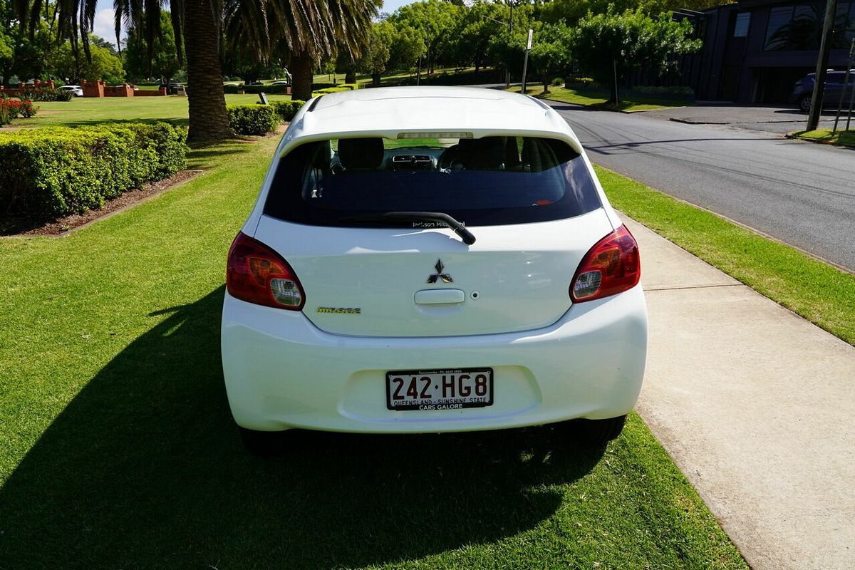 2013 Mitsubishi Mirage ES LA