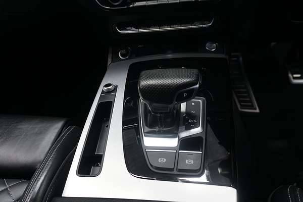 2021 Audi Q5 45 TFSI S Line FY
