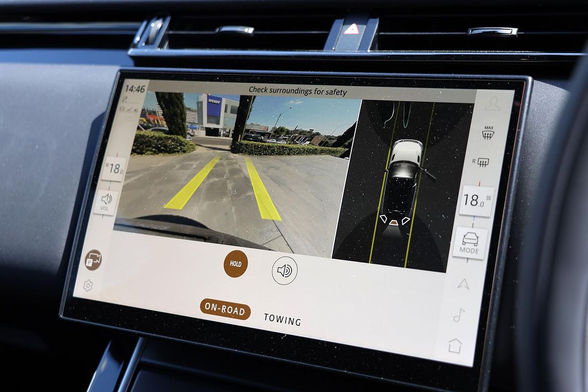 2023 Land Rover Range Rover Velar P250 Dynamic SE L560