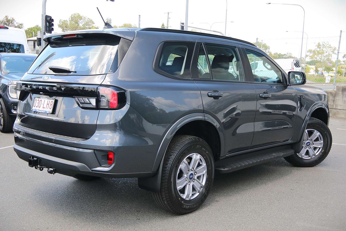 2024 Ford Everest Ambiente