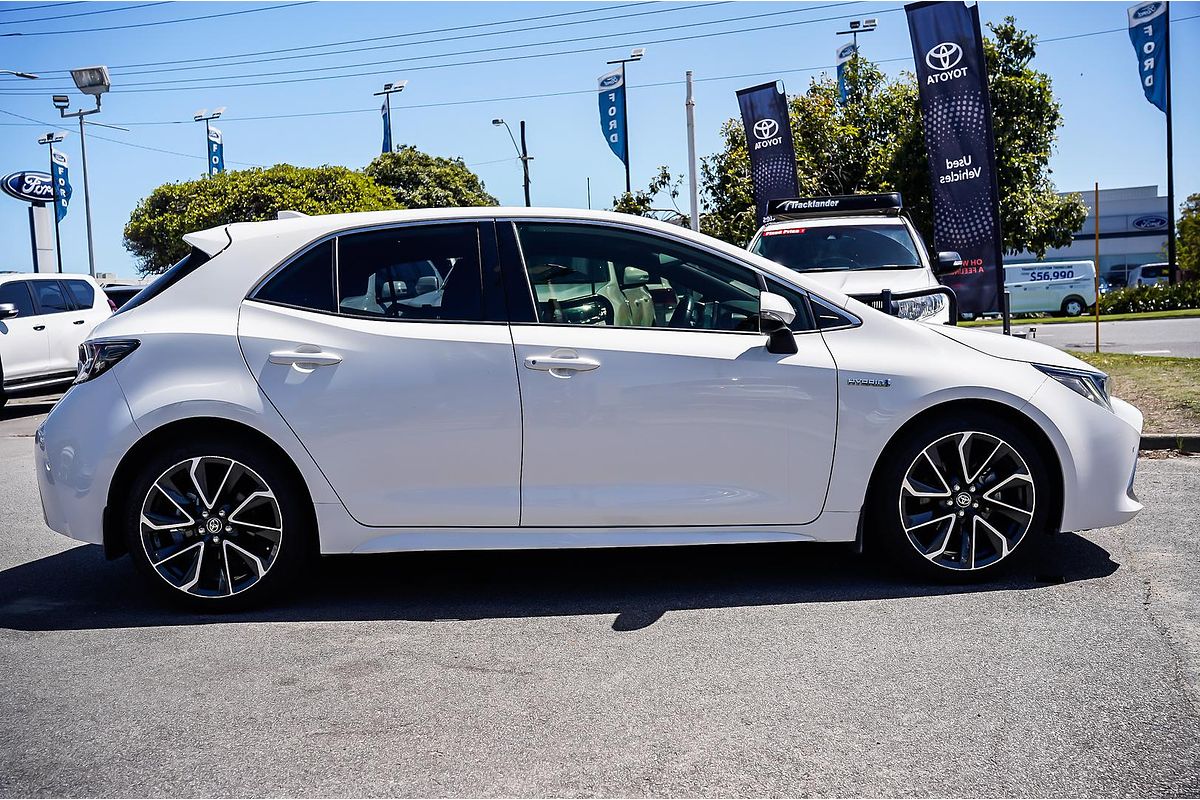 2019 Toyota Corolla ZR Hybrid ZWE211R