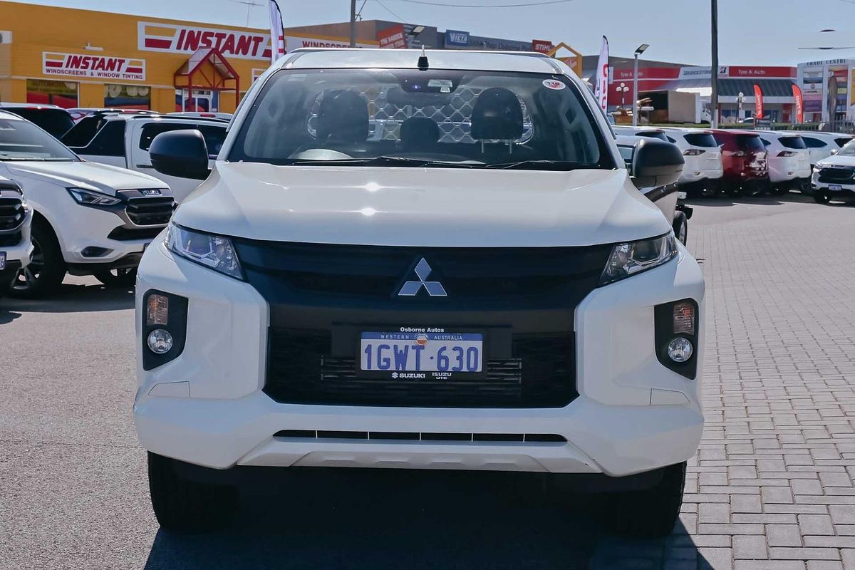 2019 Mitsubishi Triton GLX ADAS MR 4X4